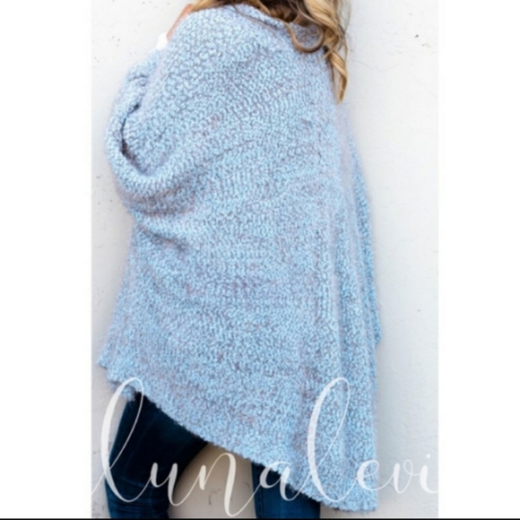 "BELLA" Textured Cardigan - Picture 2 of 5